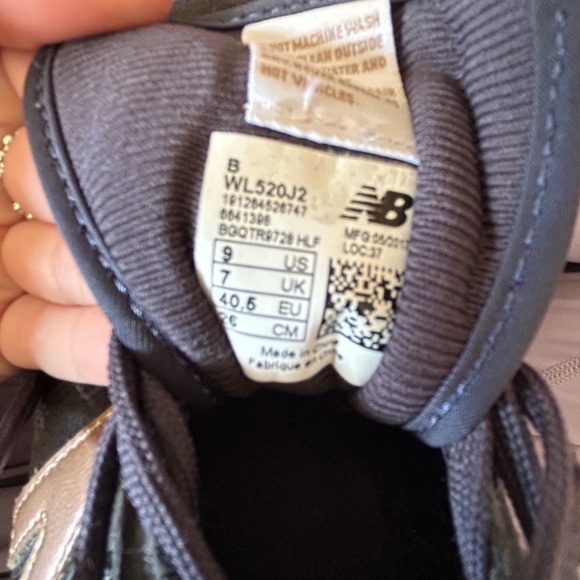 New Balance Sneakers - Picture 5 of 6